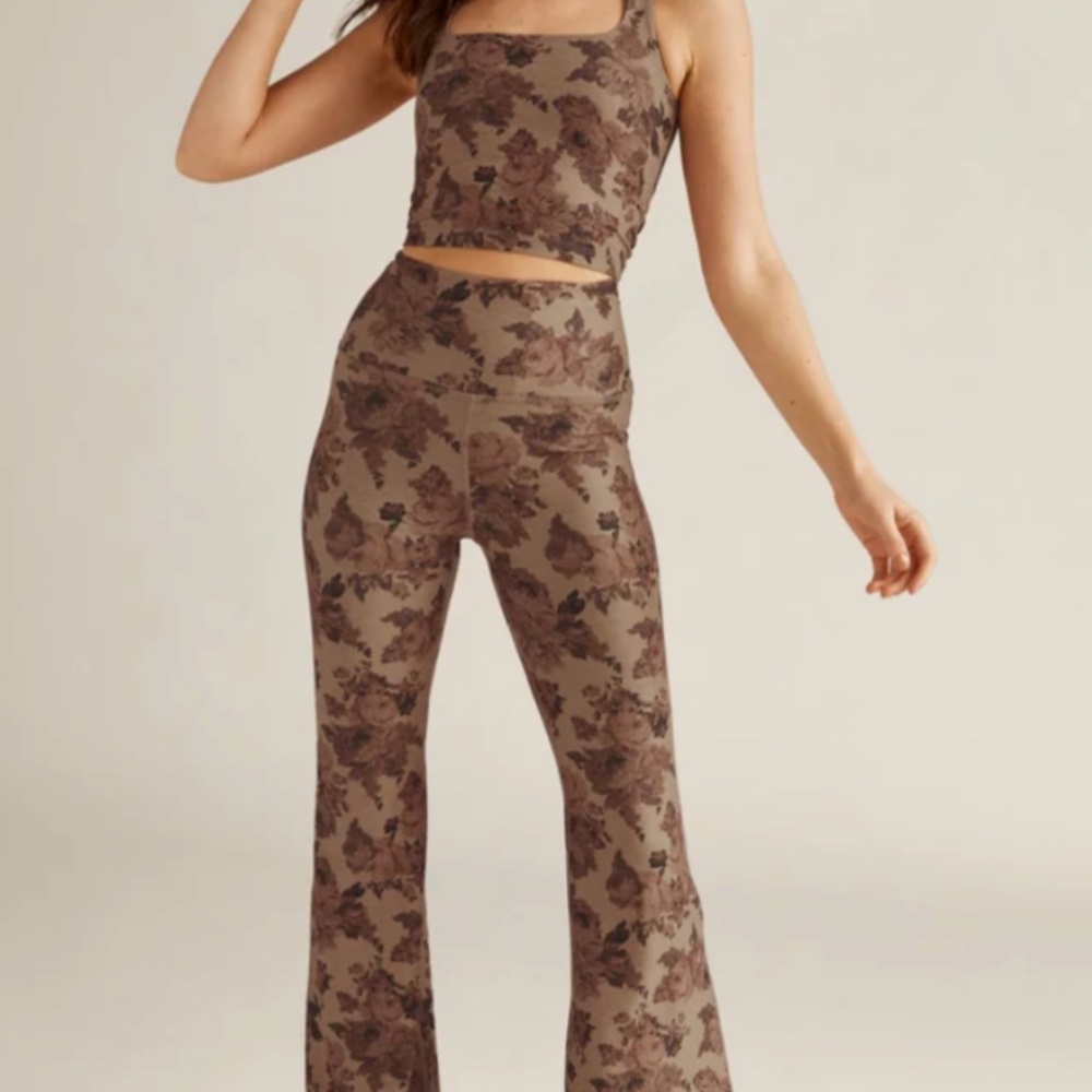 Beyond Yoga Brown Floral Print Leggings